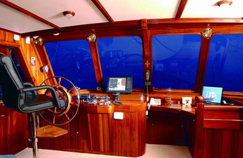 Yacht photo