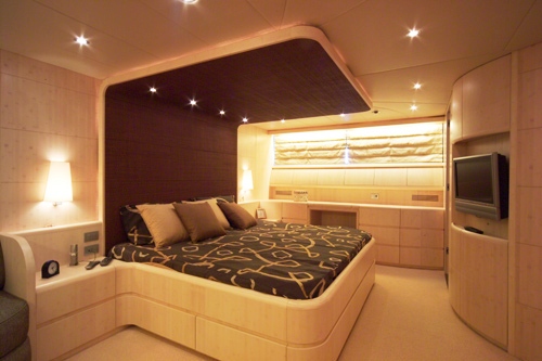 Yacht photo