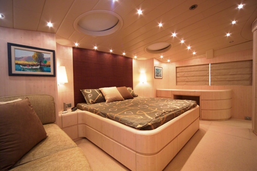 Yacht photo