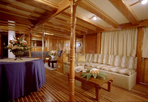 Yacht photo