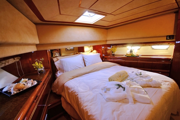 Vip cabin