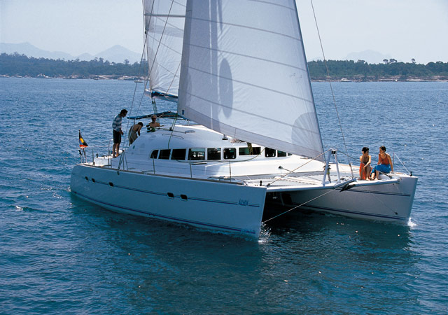 Lagoon 470